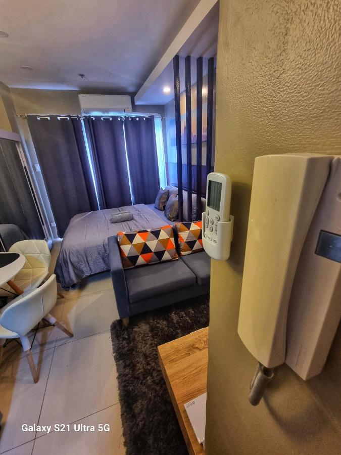 Luxurious Romantic Getaway In A Stylish Condo Tagaytay City Ngoại thất bức ảnh